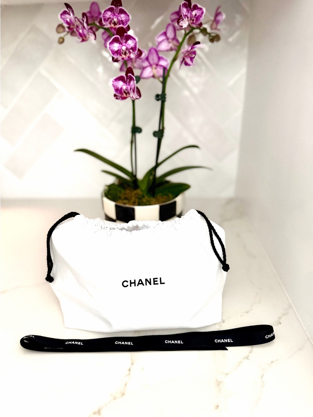 CHANEL White Drawstring Pouch with Branded Ribbon